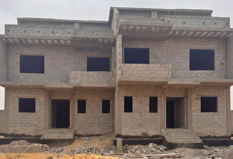 3-bedroom twin house 275 m² for sale in Green Ville
