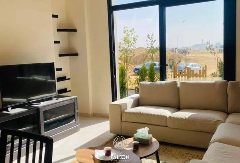 3-bedroom apartment 182 m² for sale in Beverly Hills