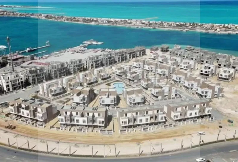شاليه غرفتين 115 م² للبيع في مارينا 1