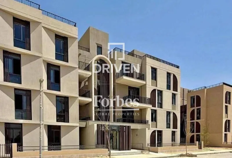 3-bedroom apartment 143 m² for sale in VYE SODIC