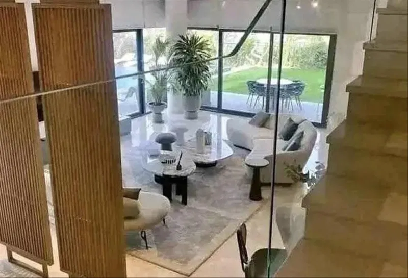 5-bedroom villa 246 m² for sale in Talala , Talala