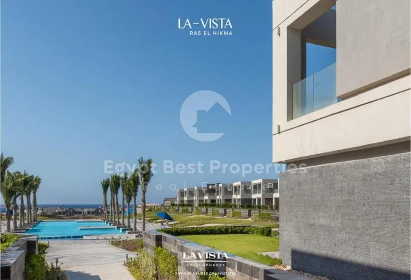 2-bedroom chalet 120 m² for sale in La Vista Ras El Hikma