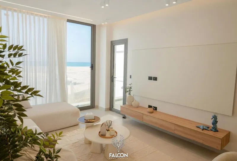 2-bedroom chalet 80 m² for sale in Marina 7