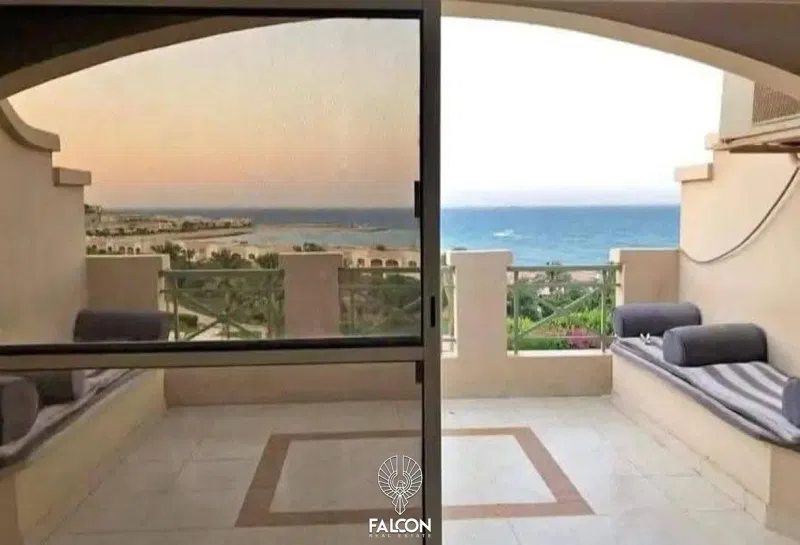 3-bedroom chalet 140 m² for sale in La Vista 6
