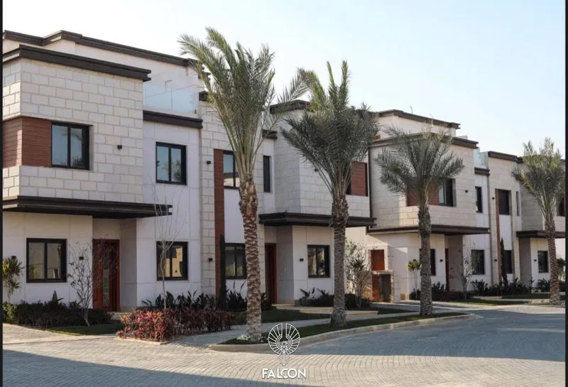 3-bedroom townhouse 175 m² for sale in Azzar