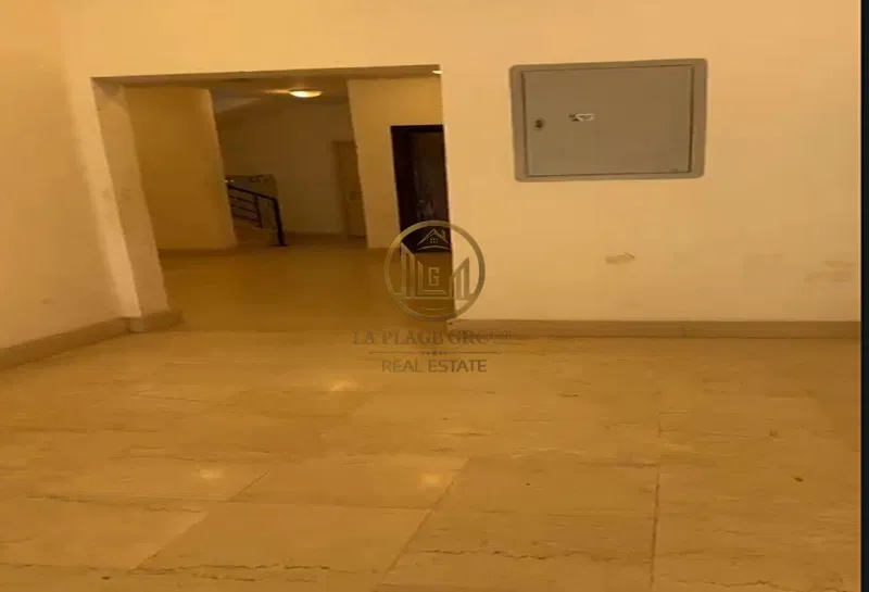 3-bedroom apartment 173 m² for sale in B15