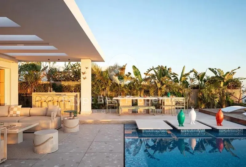 2-bedroom chalet 130 m² for sale in Swan Lake Gouna