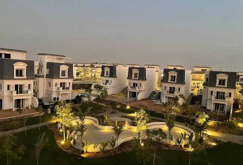 تاون هاوس 3 غرف 205 م² للبيع في Mountain View Chill Out Park