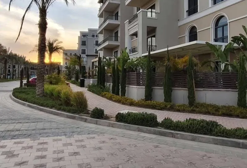 3-bedroom apartment 163 m² for sale in Village West