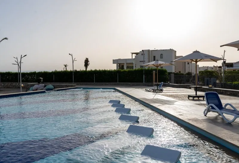 شاليه غرفتين 120 م² للبيع في Matarma Beach Residence