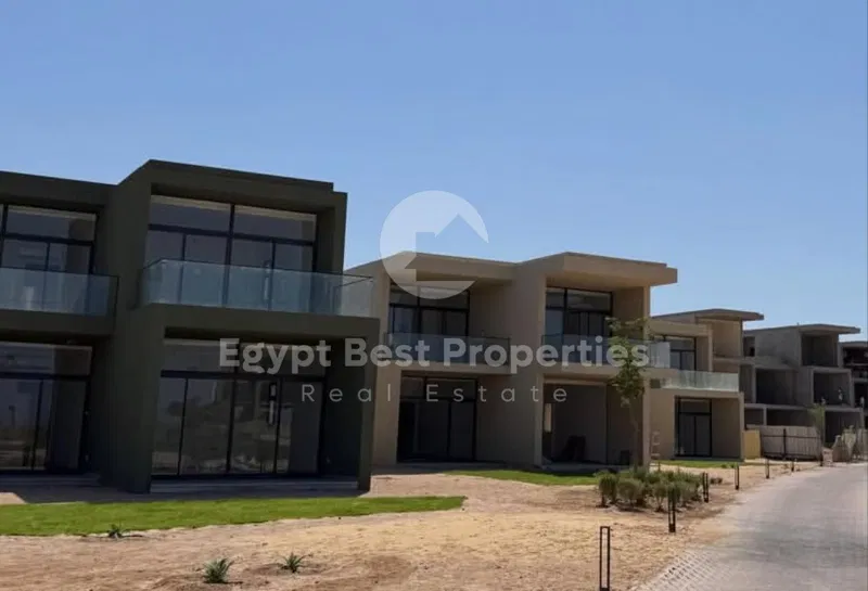 شاليه غرفتين 105 م² للبيع في ميسكا