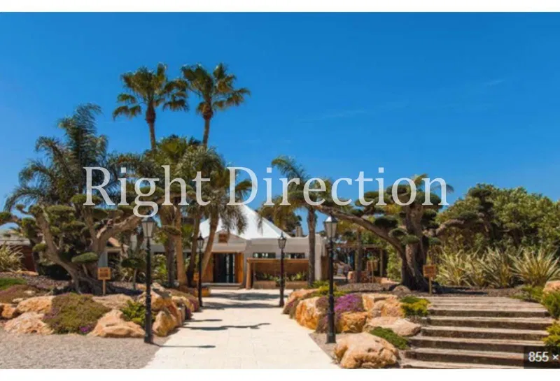 2-bedroom chalet 110 m² for sale in Hacienda Bay