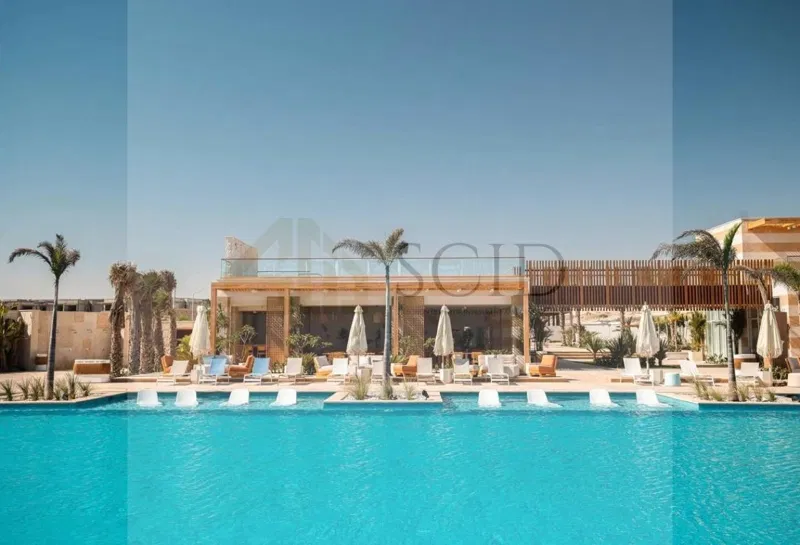 2-bedroom chalet 100 m² for sale in Hacienda West