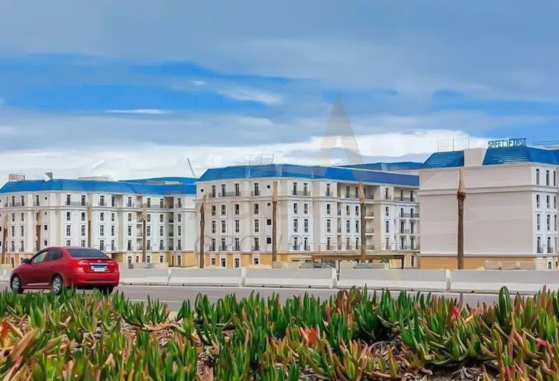 3-bedroom apartment 204 m² for sale in Latin District