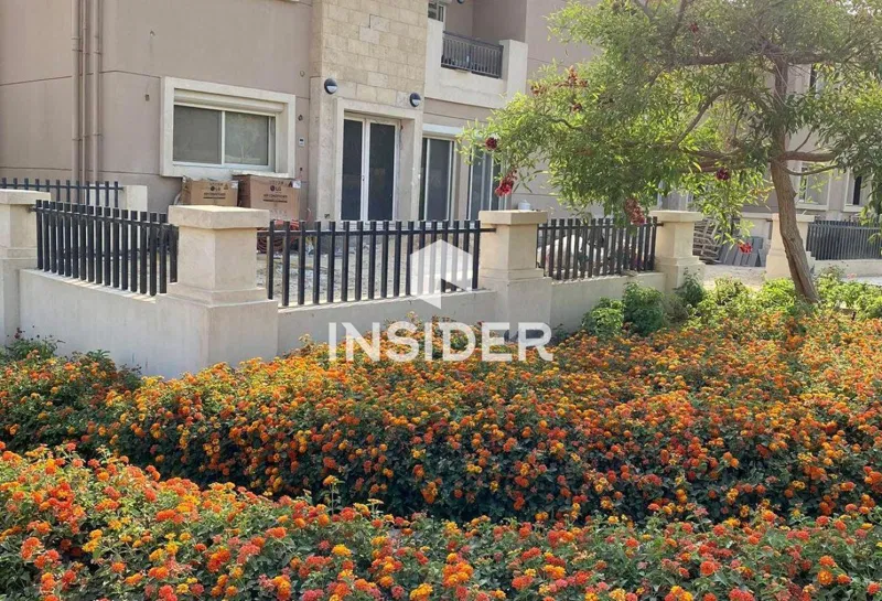 3-bedroom townhouse 160 m² for sale in Taj City