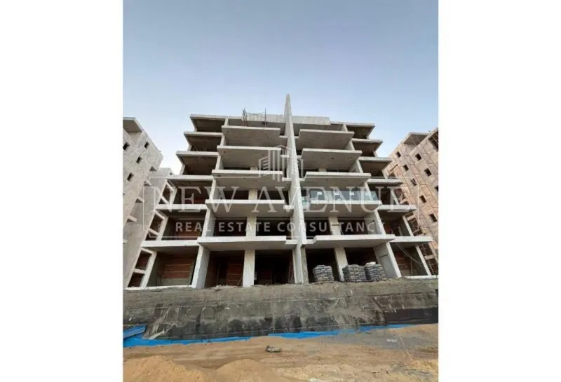 2-bedroom apartment 132 m² for sale in Lake view Residence 2