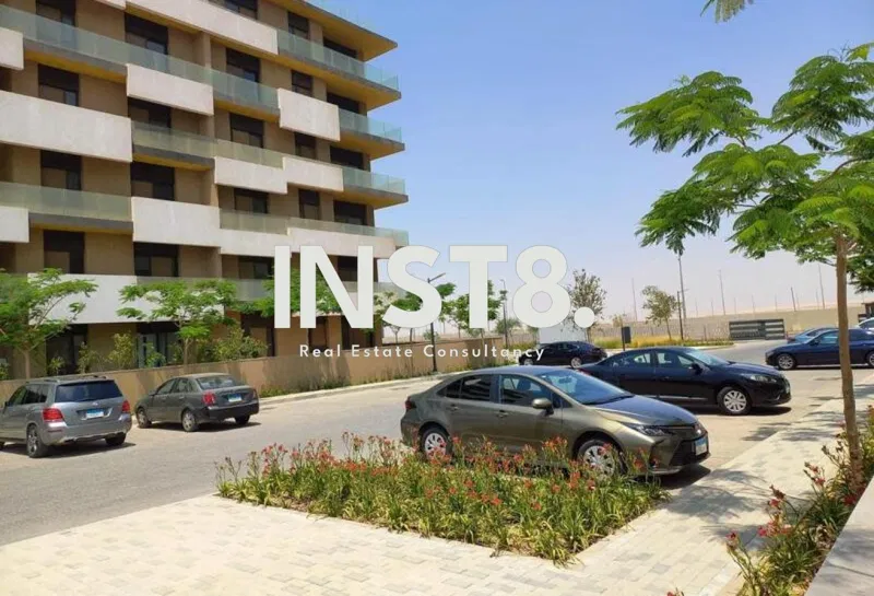 3-bedroom apartment 170 m² for sale in Al Burouj Compound