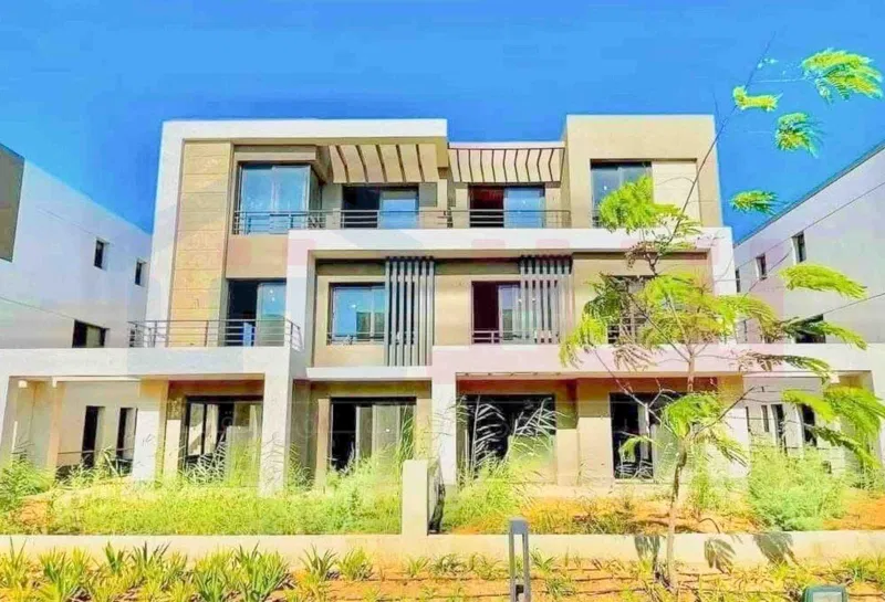 3-bedroom apartment 179 m² for sale in Palm Hills