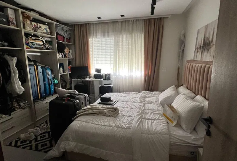 2-bedroom apartment 145 m² for sale in Hyde Park