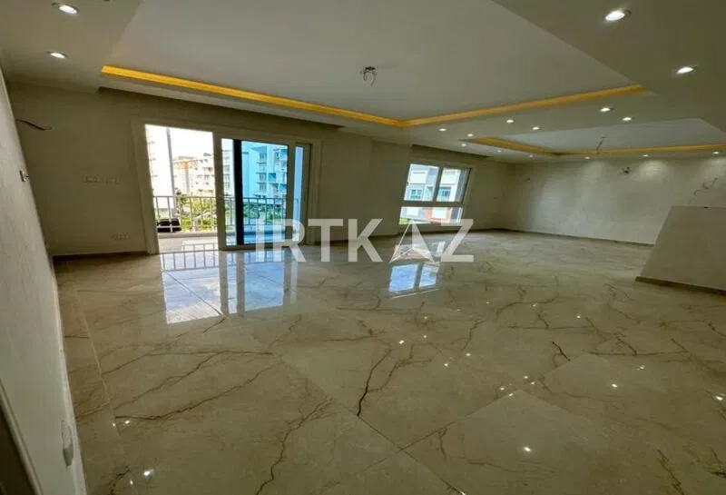 3-bedroom apartment 215 m² for sale in Amorada New Cairo
