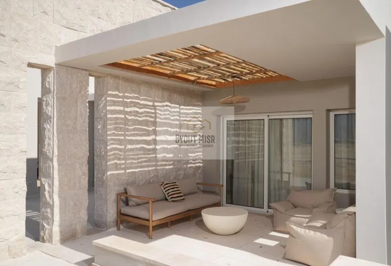 2-bedroom chalet 176 m² for sale in Seashore