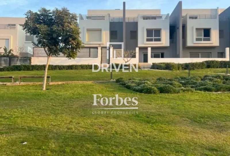 4-bedroom townhouse 252 m² for sale in Keeva , Keeva