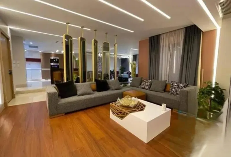 3-bedroom apartment 157 m² for sale in Hyde Park, Garden Residence