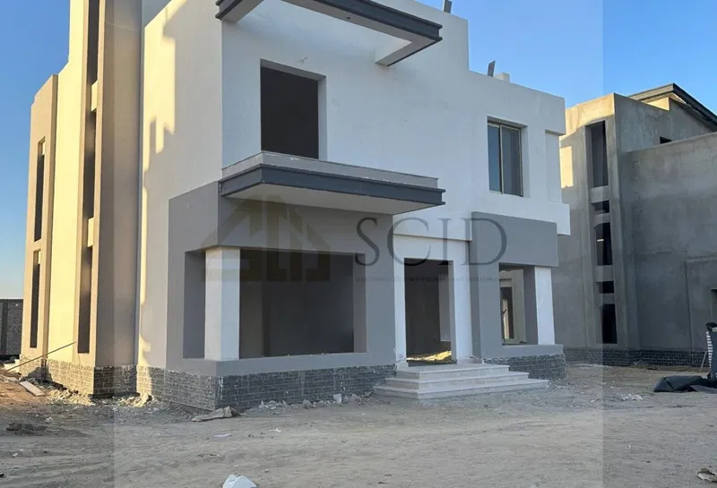 4-bedroom villa 240 m² for sale in T- Peral