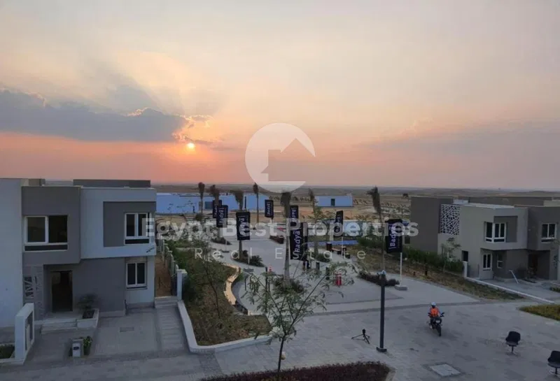 3-bedroom townhouse 190 m² for sale in Badya Palm Hills