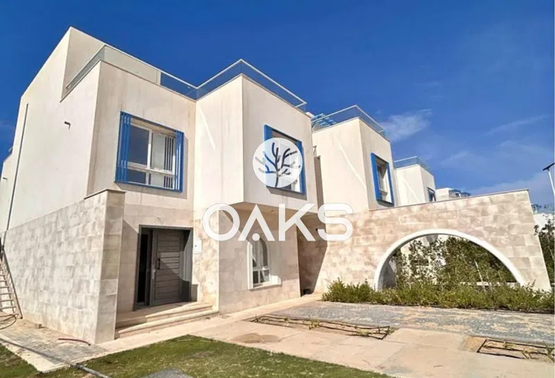4-bedroom villa 225 m² for sale in Naia Bay