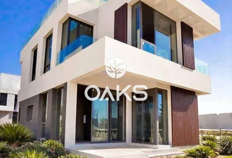 4-bedroom villa 255 m² for sale in The Crest