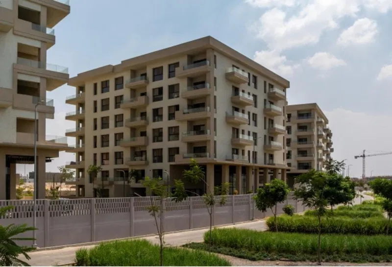 3-bedroom apartment 169 m² for sale in Al Burouj Compound