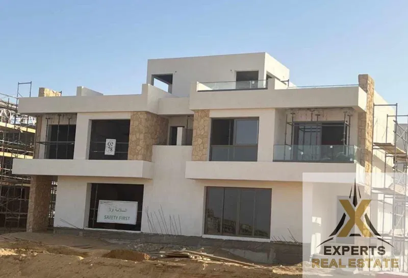 4-bedroom ivilla 195 m² for sale in Noor City