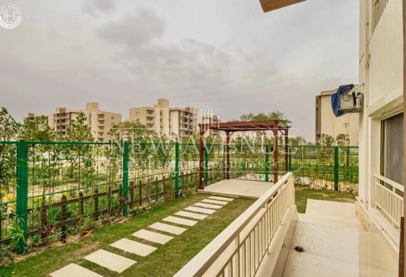 3-bedroom apartment 170 m² for sale in Wesal City