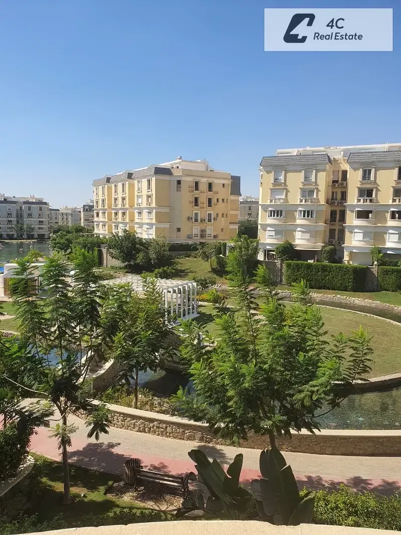 PEST OFEER IN MARKET - APARTMENT FOR SALE IN MOUNTAIN VIEW HYDE PARK NEW CAIRO - OPEN VIEW - READY TO MOVE