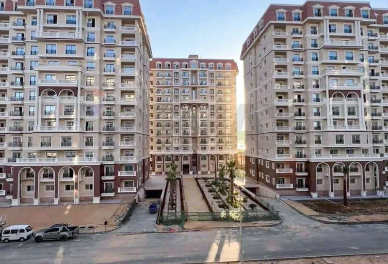 4-bedroom apartment 287 m² for sale in Sawary , Sawary