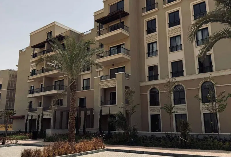 4-bedroom penthouse 213 m² for sale in Village West