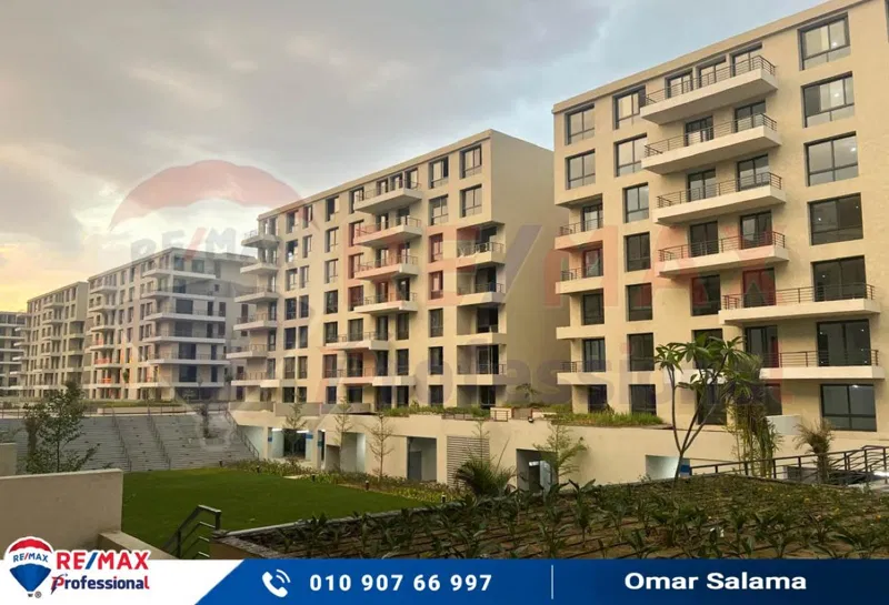 3-bedroom apartment 161 m² for sale in Palm Hills
