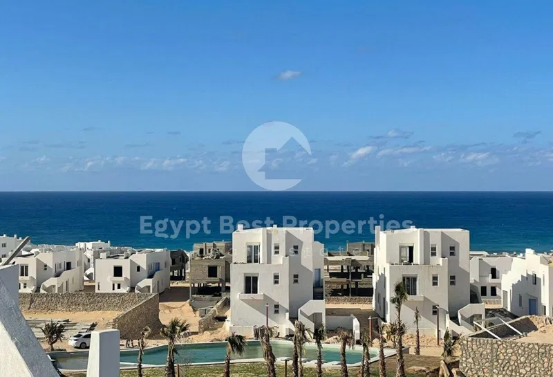 شاليه غرفتين 125 م² للبيع في جيفيرا