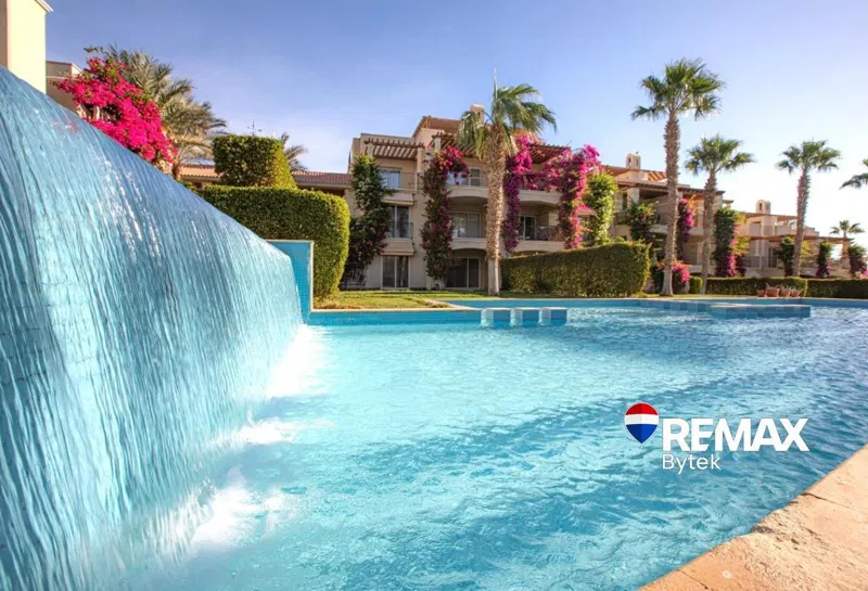 شاليه 3 غرف 125 م² للبيع في Sahl Hasheesh Resort