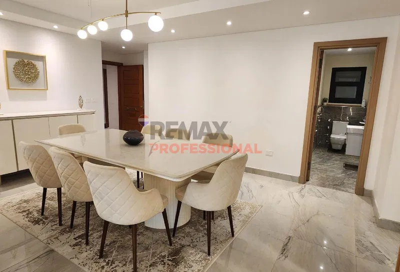 4-bedroom apartment 158 m² for sale in Sky line