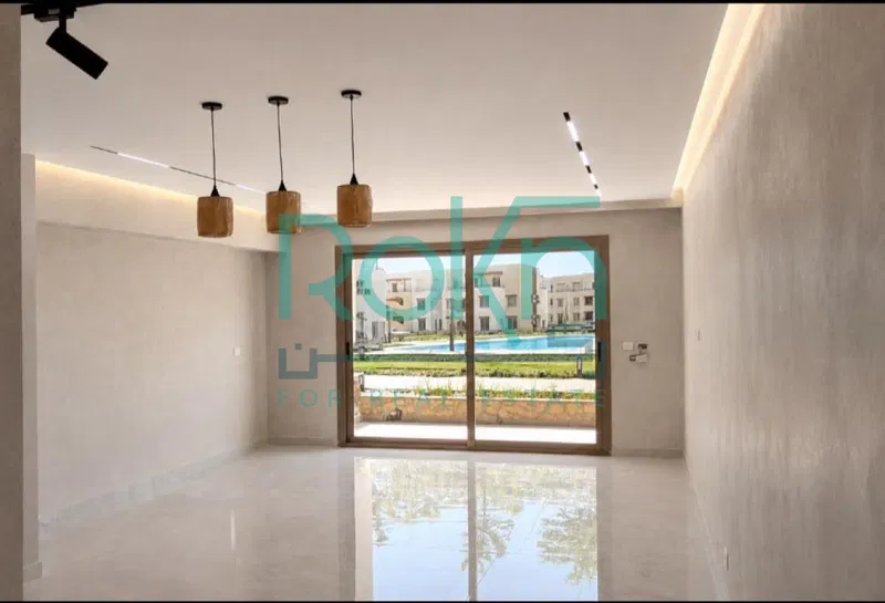 3-bedroom chalet 153 m² for sale in Hacienda West