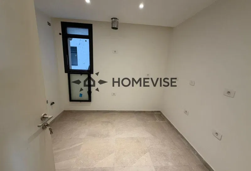 3-bedroom apartment 143 m² for sale in VYE SODIC