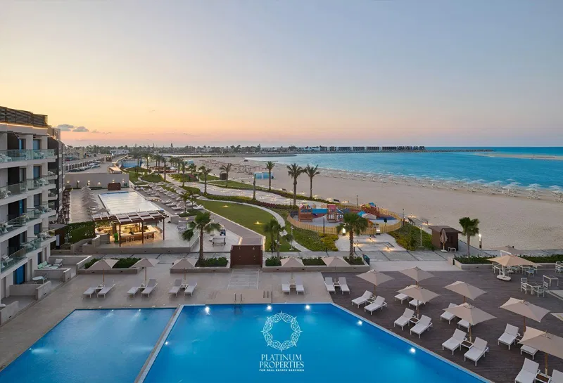 Chalet 45 m² for sale in North Edge Towers