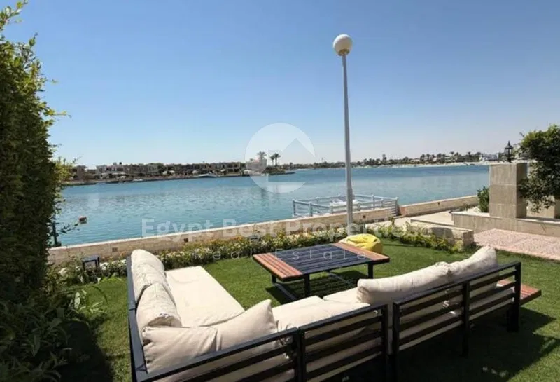 2-bedroom chalet 110 m² for sale in Blanca Gardens
