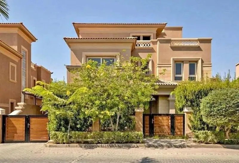 3-bedroom townhouse 262 m² for sale in Telal East