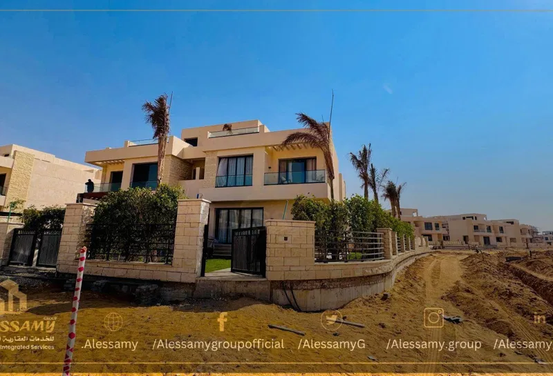 3-bedroom villa 195 m² for sale in Noor City