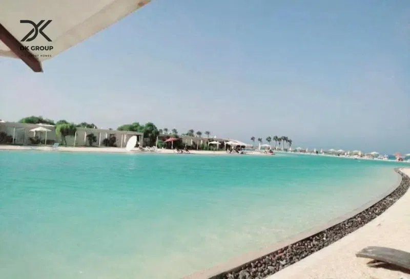 2-bedroom chalet 111 m² for sale in Hacienda Bay