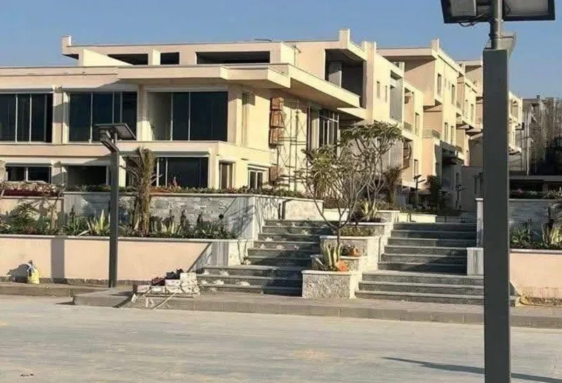 2-bedroom villa 190 m² for sale in Direction White