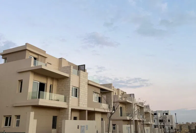 3-bedroom twin house 208 m² for sale in Tawny , Tawny